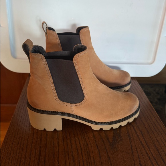 Paul Green Beige Ankle Boots - Picture 1 of 6